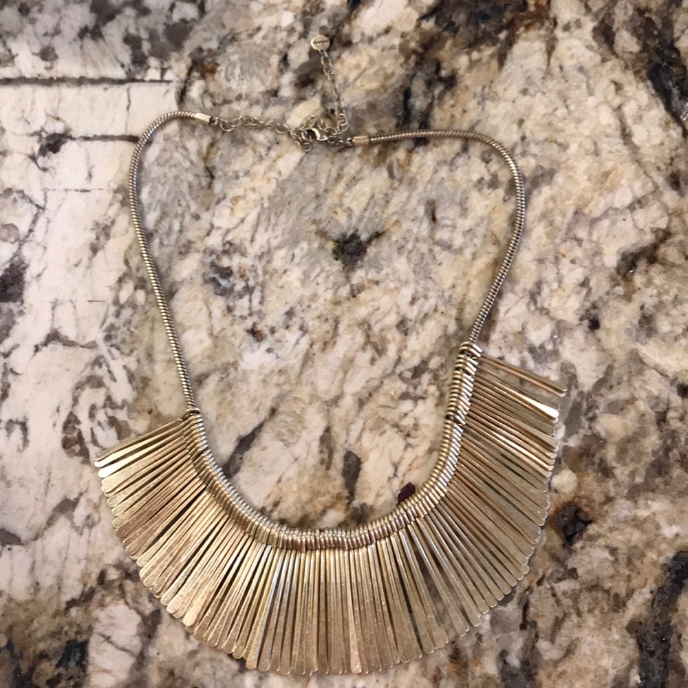 Stella and Dot necklace